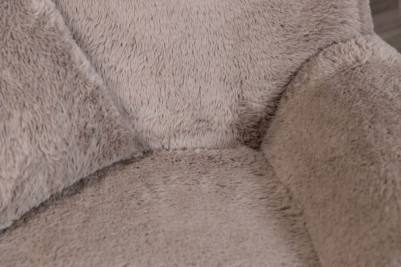 faux-fur-armchair-smokey-taupe-close-up